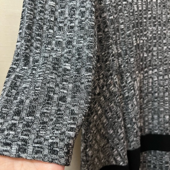 🔴 Westport Black and Grey Long Sleeve Dress Size Large Petite - Picture 4 of 8